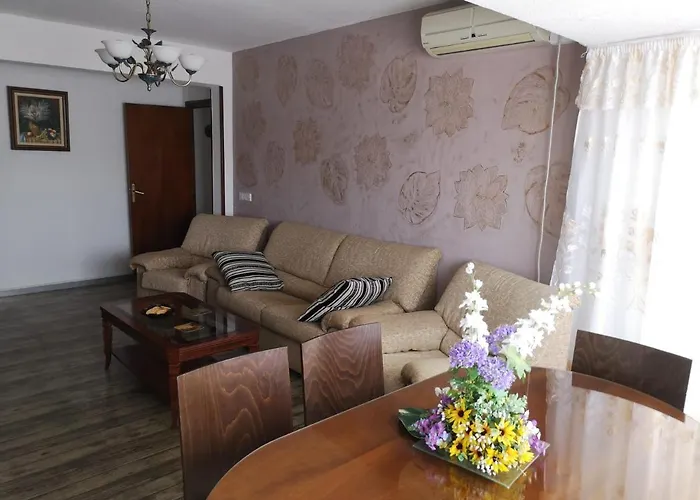 Cuatro Caminos Apartment